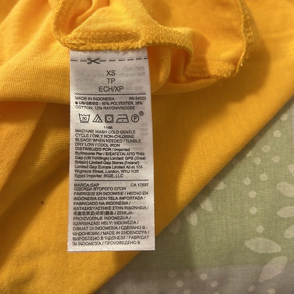 GAP gold yellow midi dress with ruffle sleeve and scoop neck - Picture 6 of 6